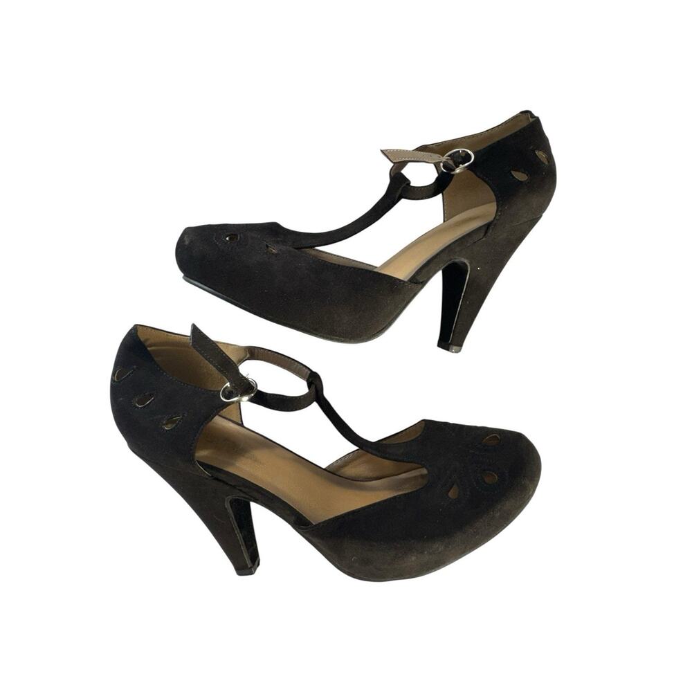 ModCloth “Zest Is History” T-Strap Heels Women's 9 Retro Suede Vintage Inspired